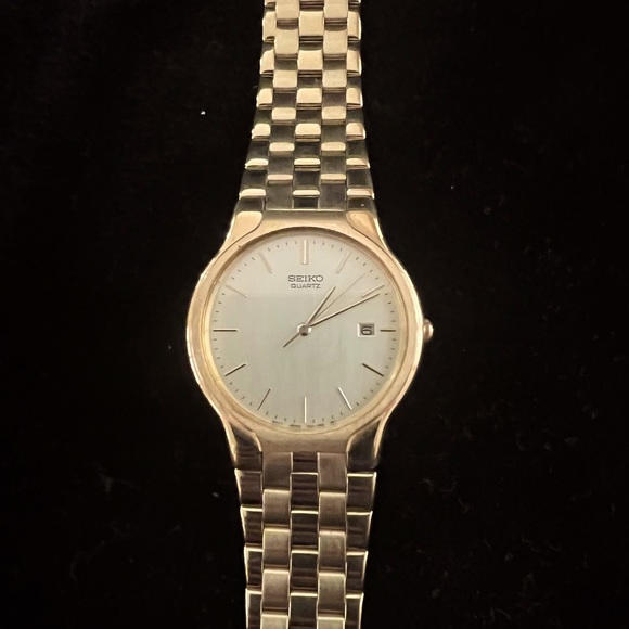 Vintage Seiko Dial Date, Water Resistant Gold Watch, Tested and Working - Picture 5 of 12